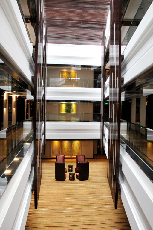 New Century Grand Hotel Nanxun Huzhou Room photo